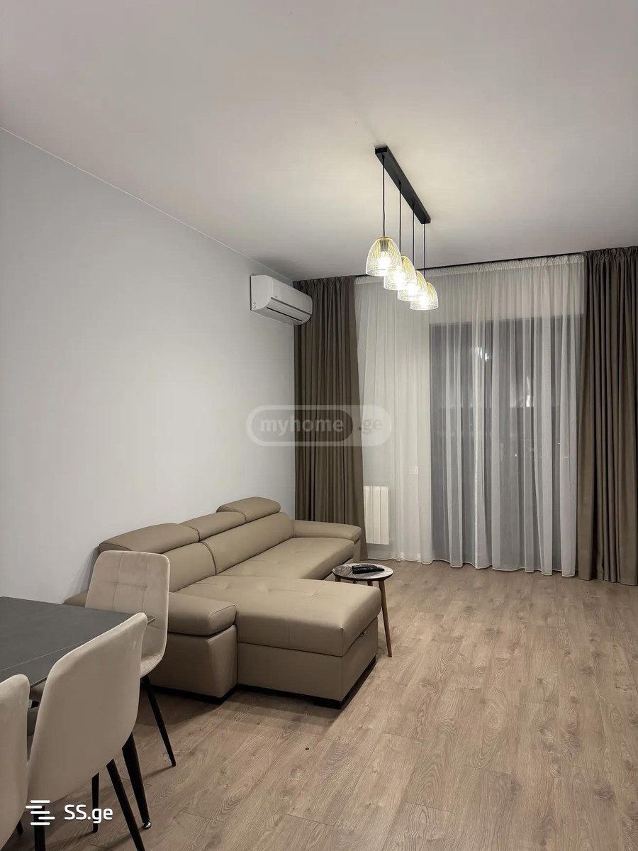Marshal Archil Gelovani Ave. - 3 rooms