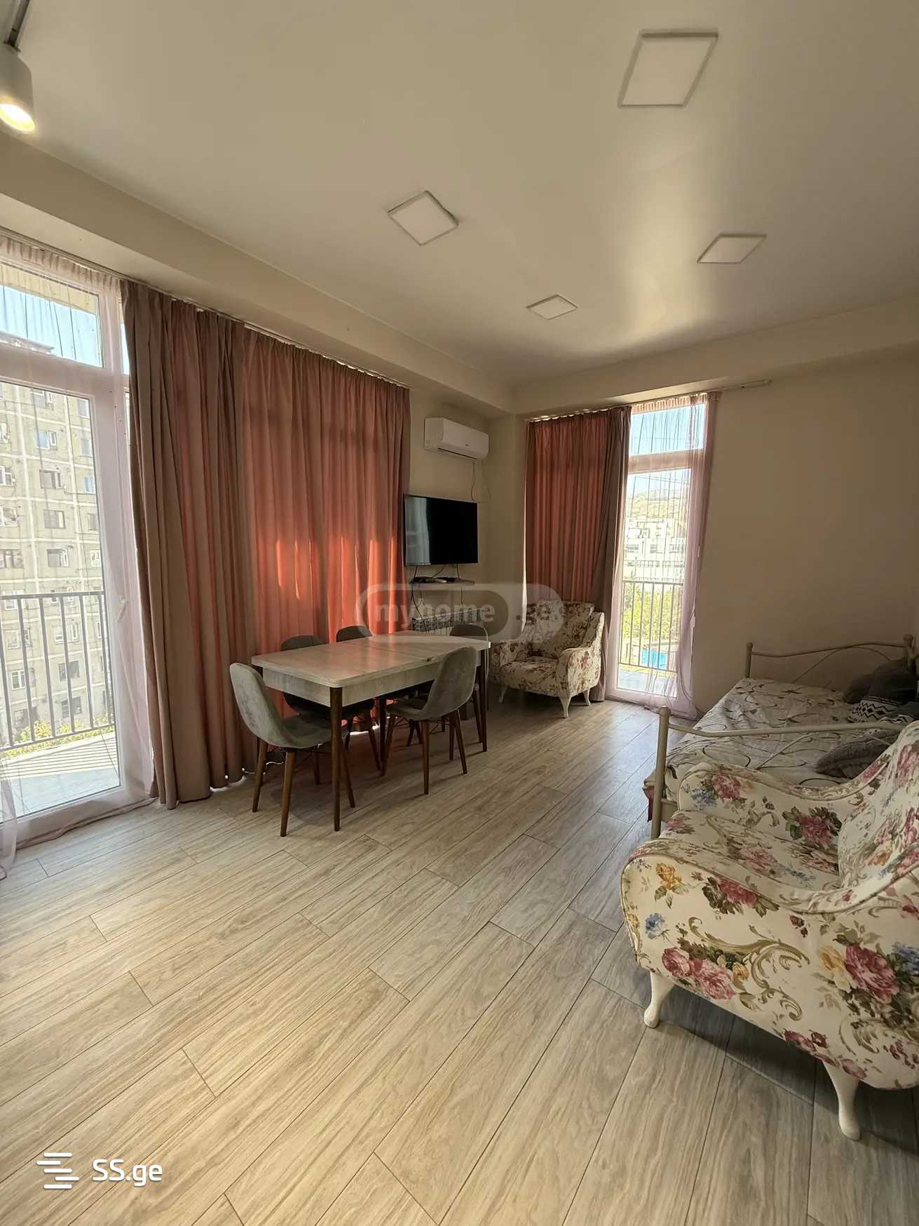 Archil Mephe st. - 3 rooms