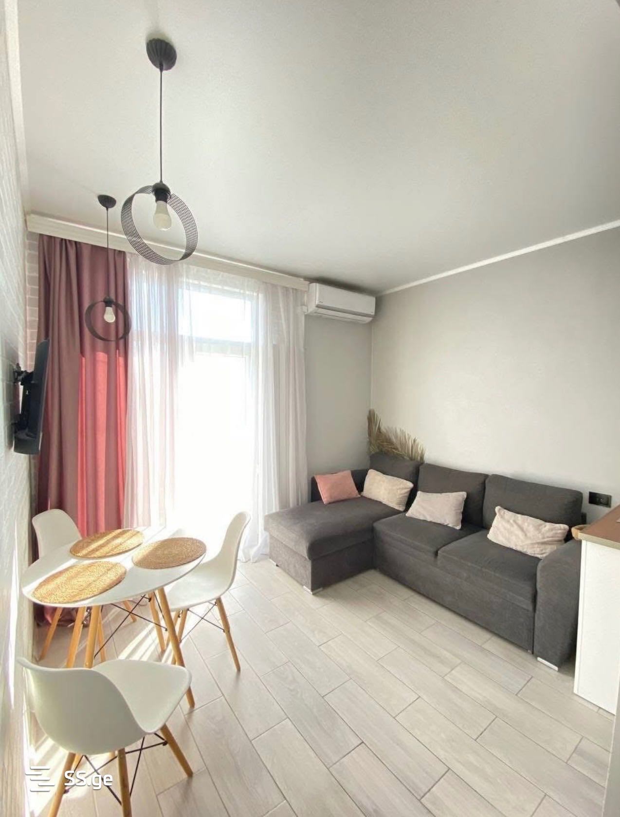 Tamar Mepe Avenue 1 - 2 rooms