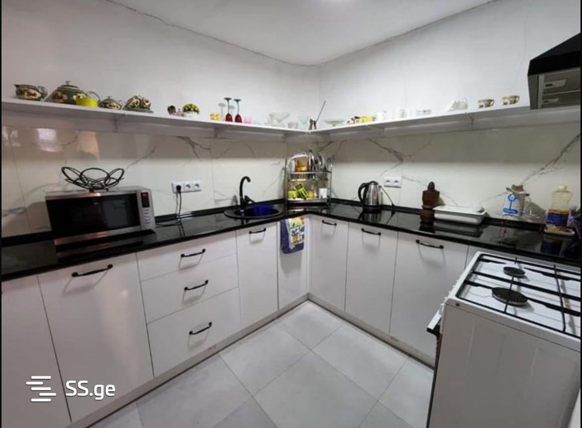 M. Lermontov Street 67 - 4 rooms