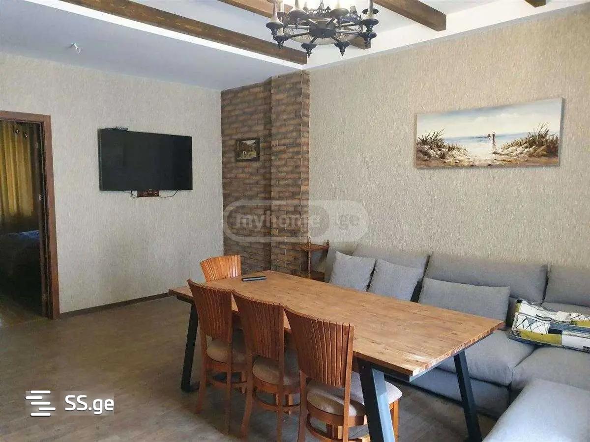 O.Lortkipanidze st. 5 - 4 rooms