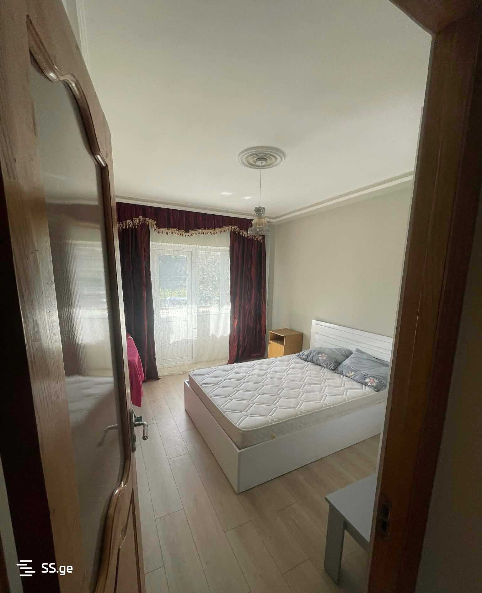 Rustaveli District - 3 rooms