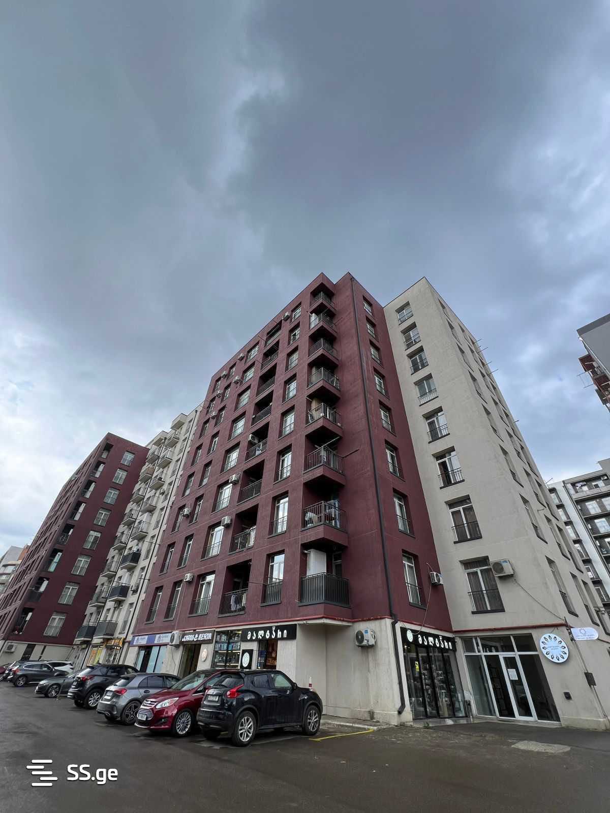 petre imeri st. - 3 rooms