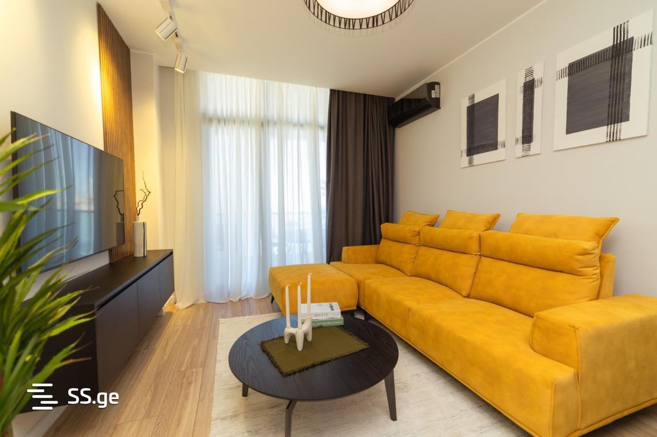 Bagrationi str. 131 - 3 rooms