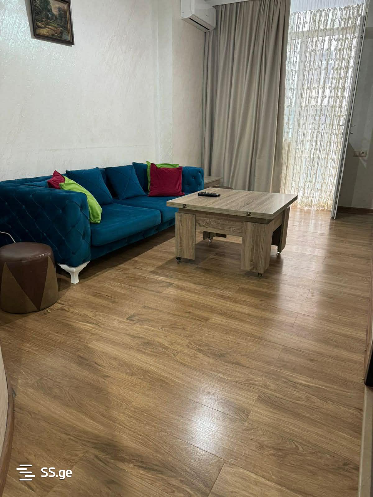 Airport District - 3 rooms