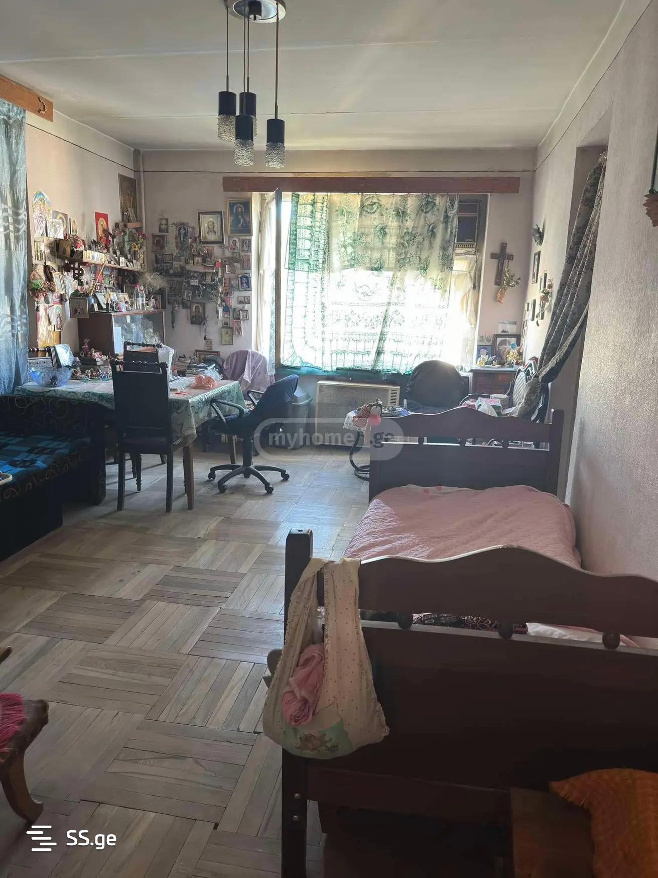 krtsanisi st. - 4 rooms