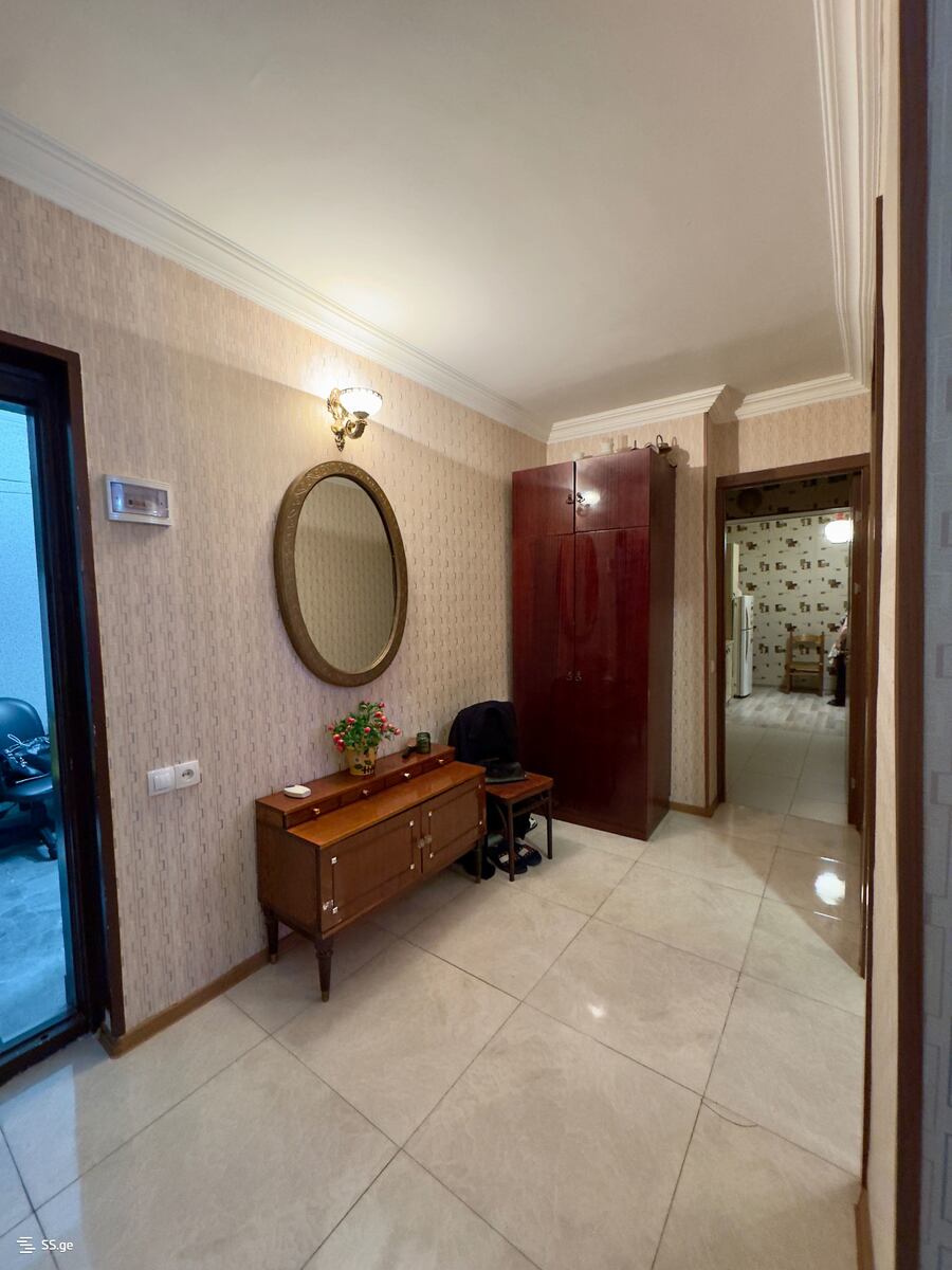 Mirian Mephe st. 3 - 2 rooms