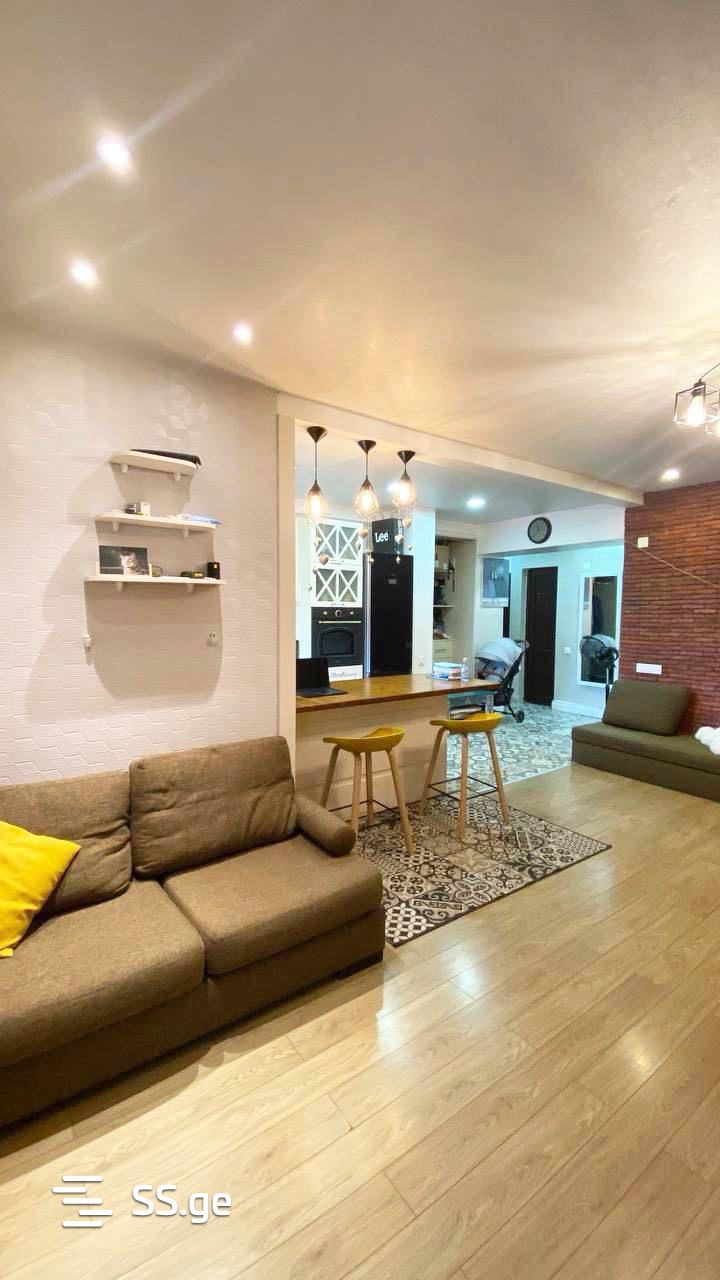 Chavchavadze st. 2 - 2 rooms