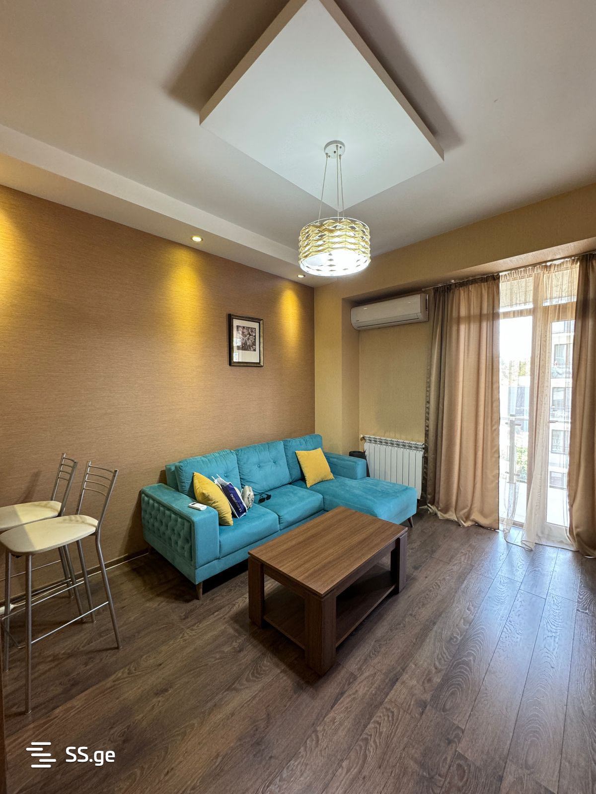 Квартира kandelaki st.