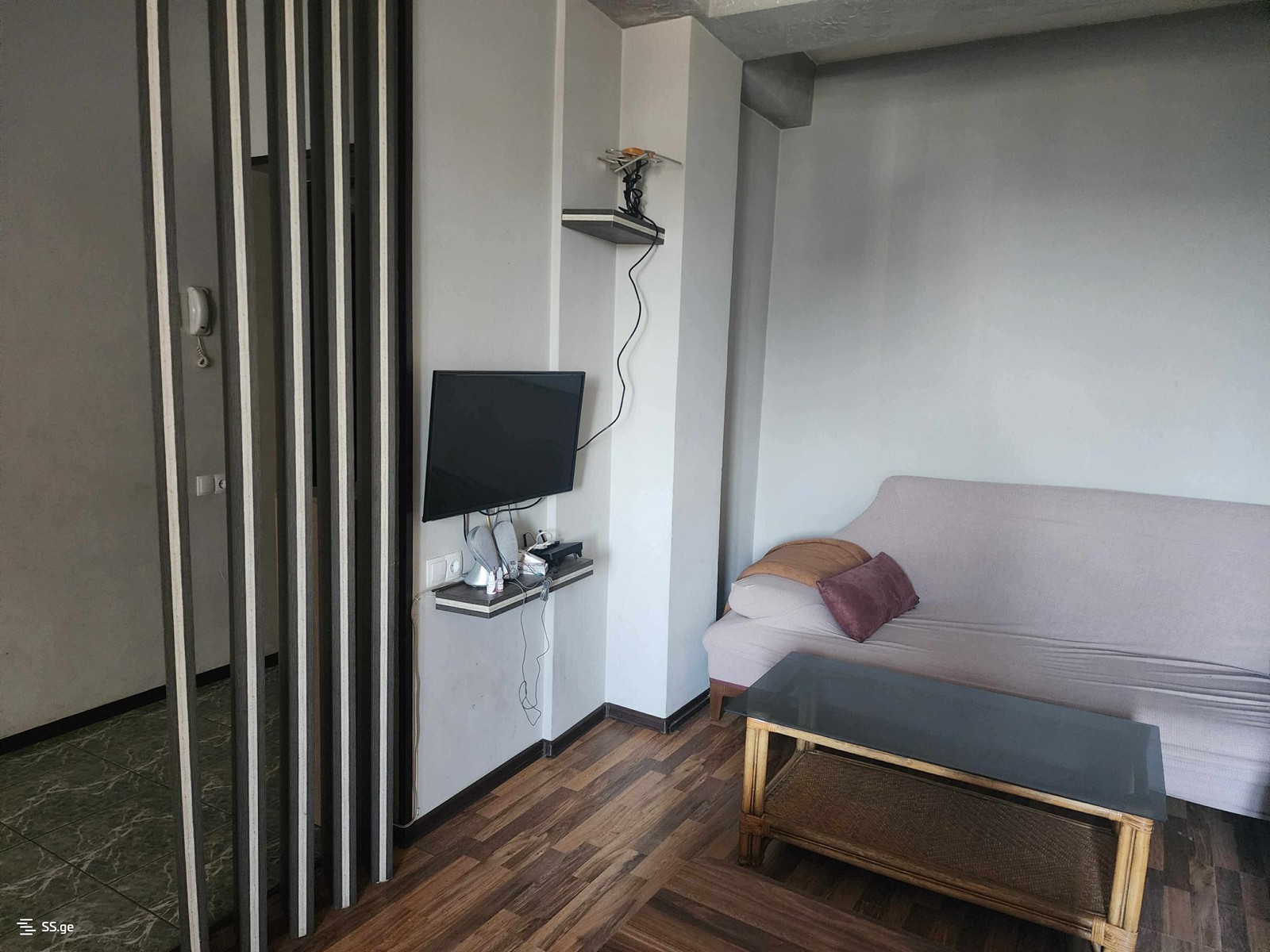 kutaisi st. 34 - 2 rooms