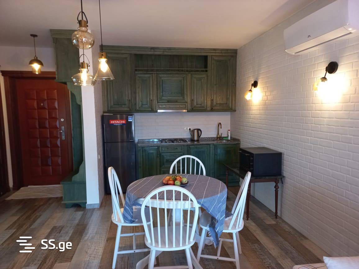 Sh. Rustaveli Ave. 41 - 3 rooms