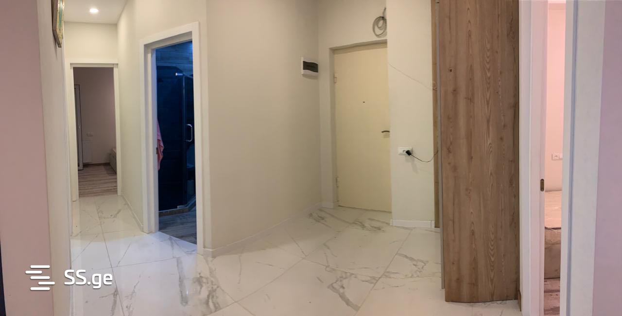 Квартира P. Ioseliani st. 30