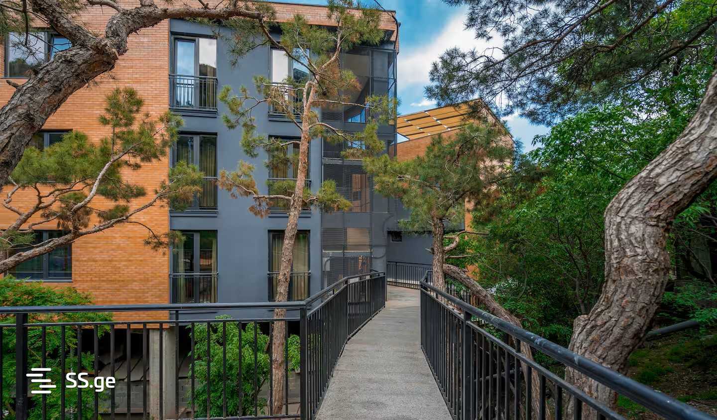 Квартира p. kakabadze st. 11