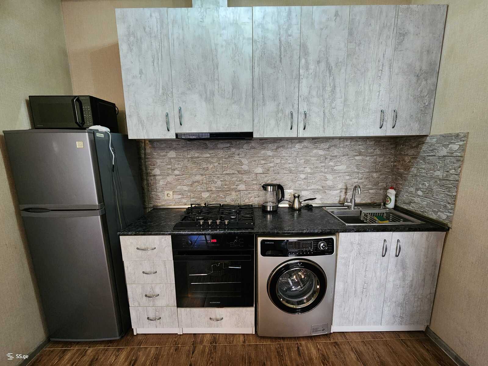 Квартира giorgi brtskinvale st. 4