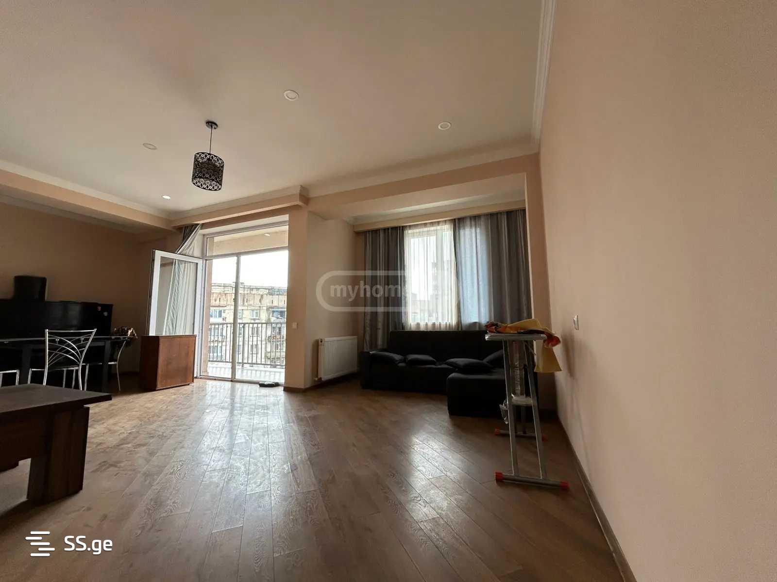 dumbadze ave - 3 rooms