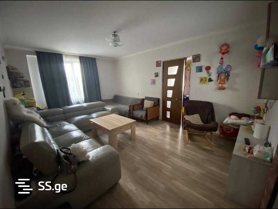 Micro. III, bl. I - Temka - 3 rooms