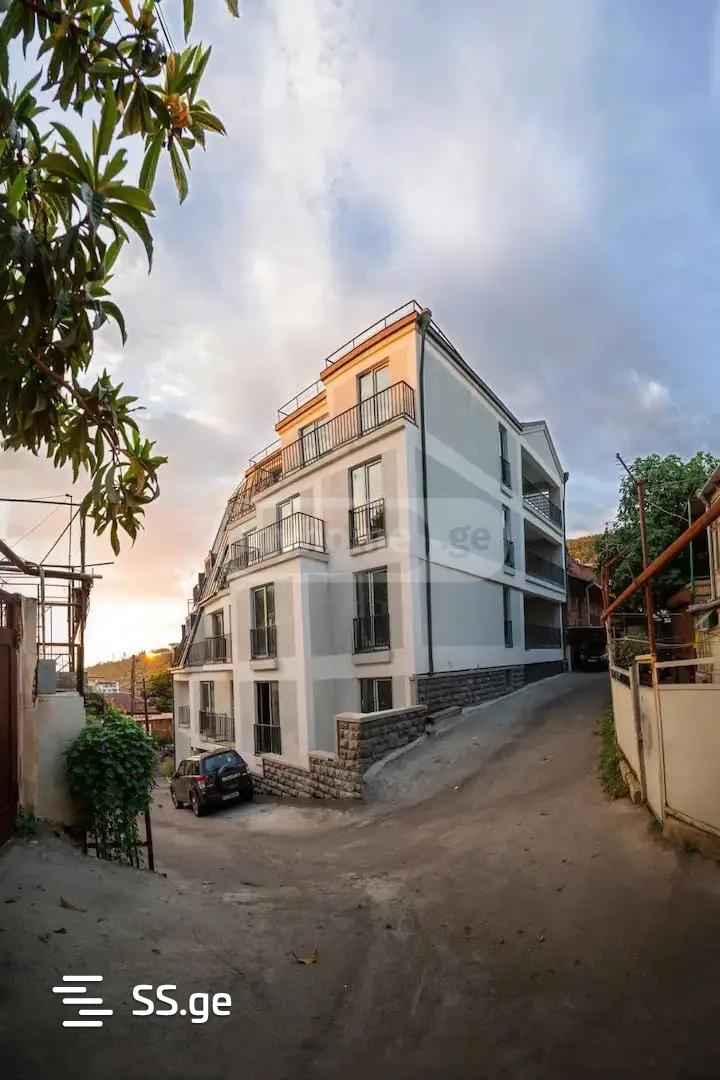 shindisi st. - 2 rooms