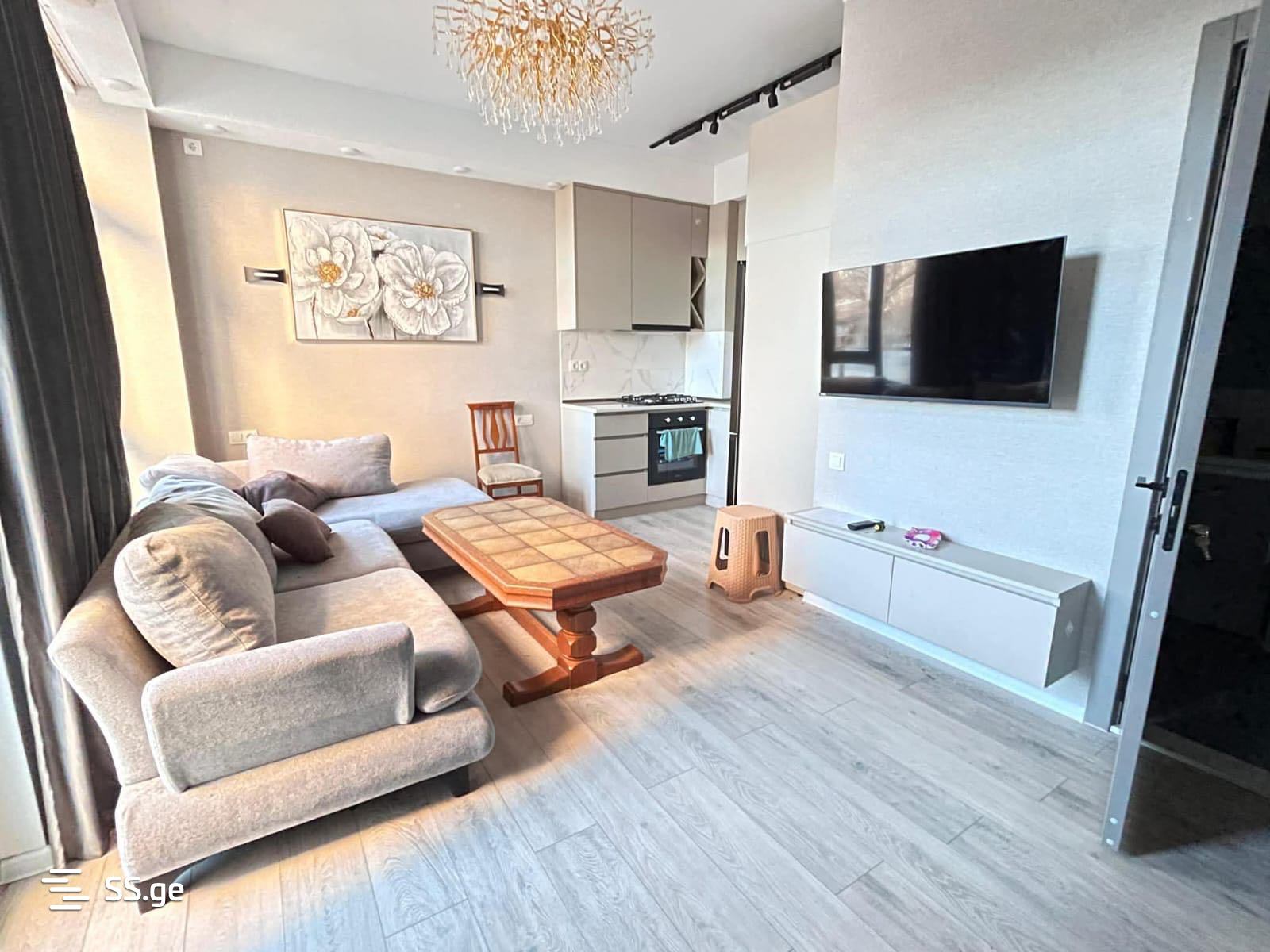 Квартира Beri Gabriel Salosi Ave. 122