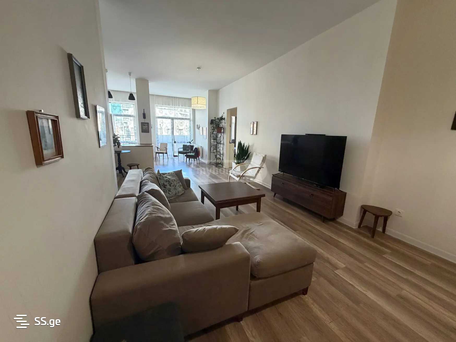 Zura Sakandelidze st. - 4 rooms