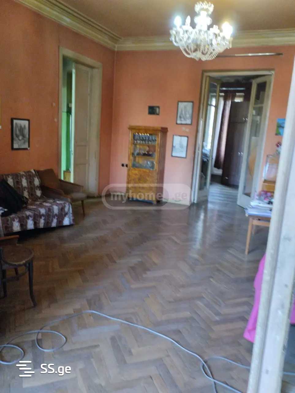 Kazbegi avenue - 5 rooms