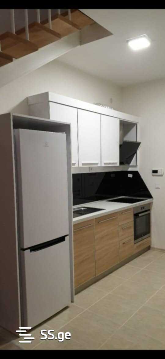 Bob walsh st. - 2 rooms