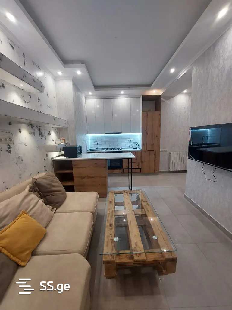 Квартира mirckhulava st. 10