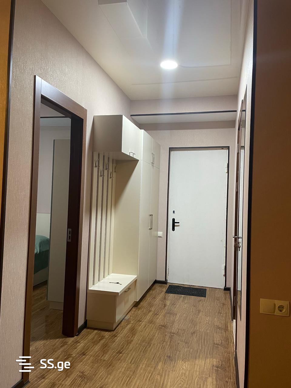 Квартира i. vekua st.