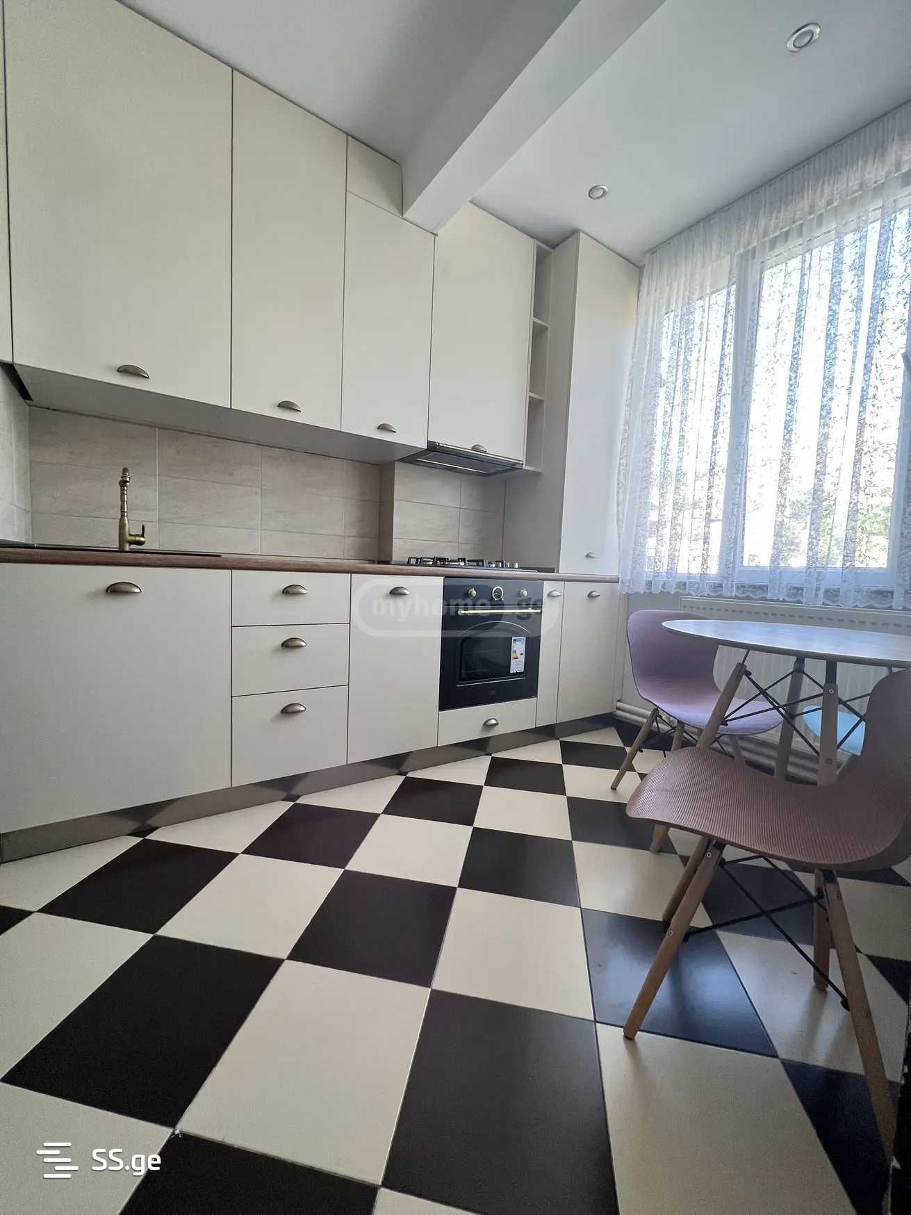 Mujirishvili st. 14 - 2 rooms