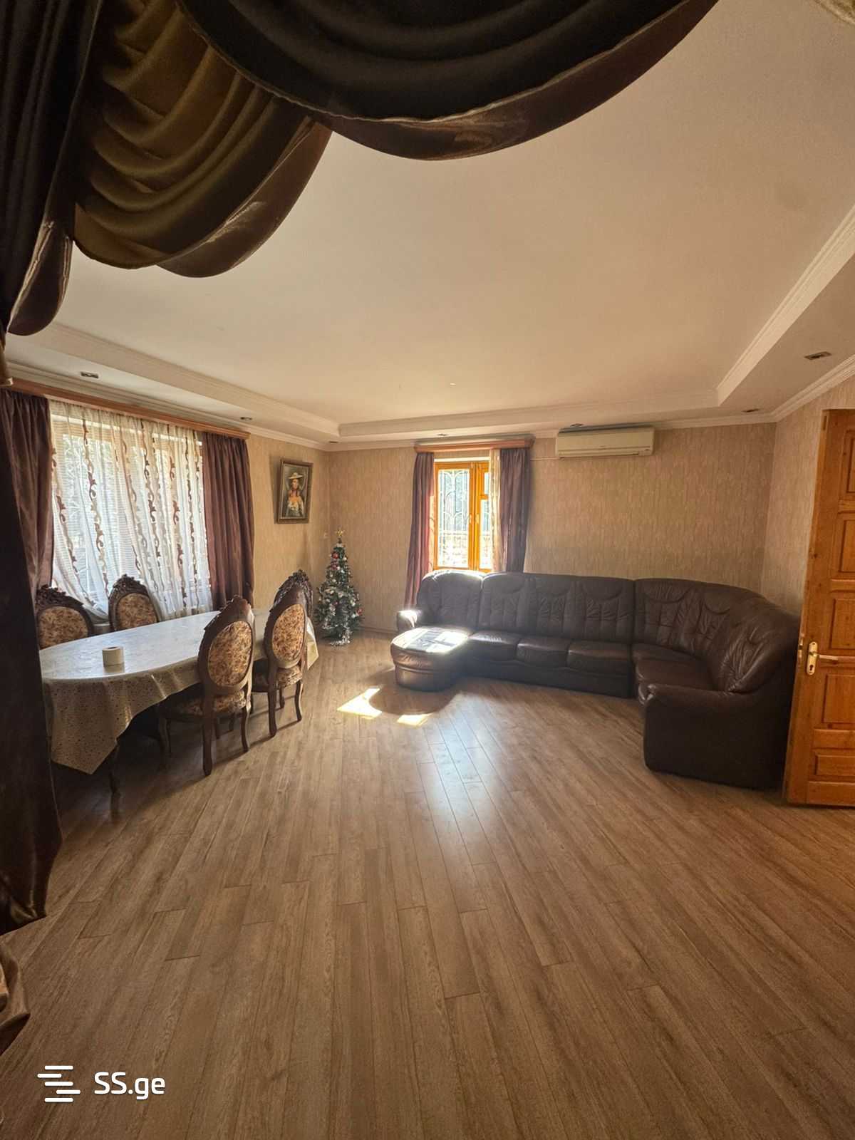 Ts. Dadiani st. (nadzaladevi) - 5 rooms
