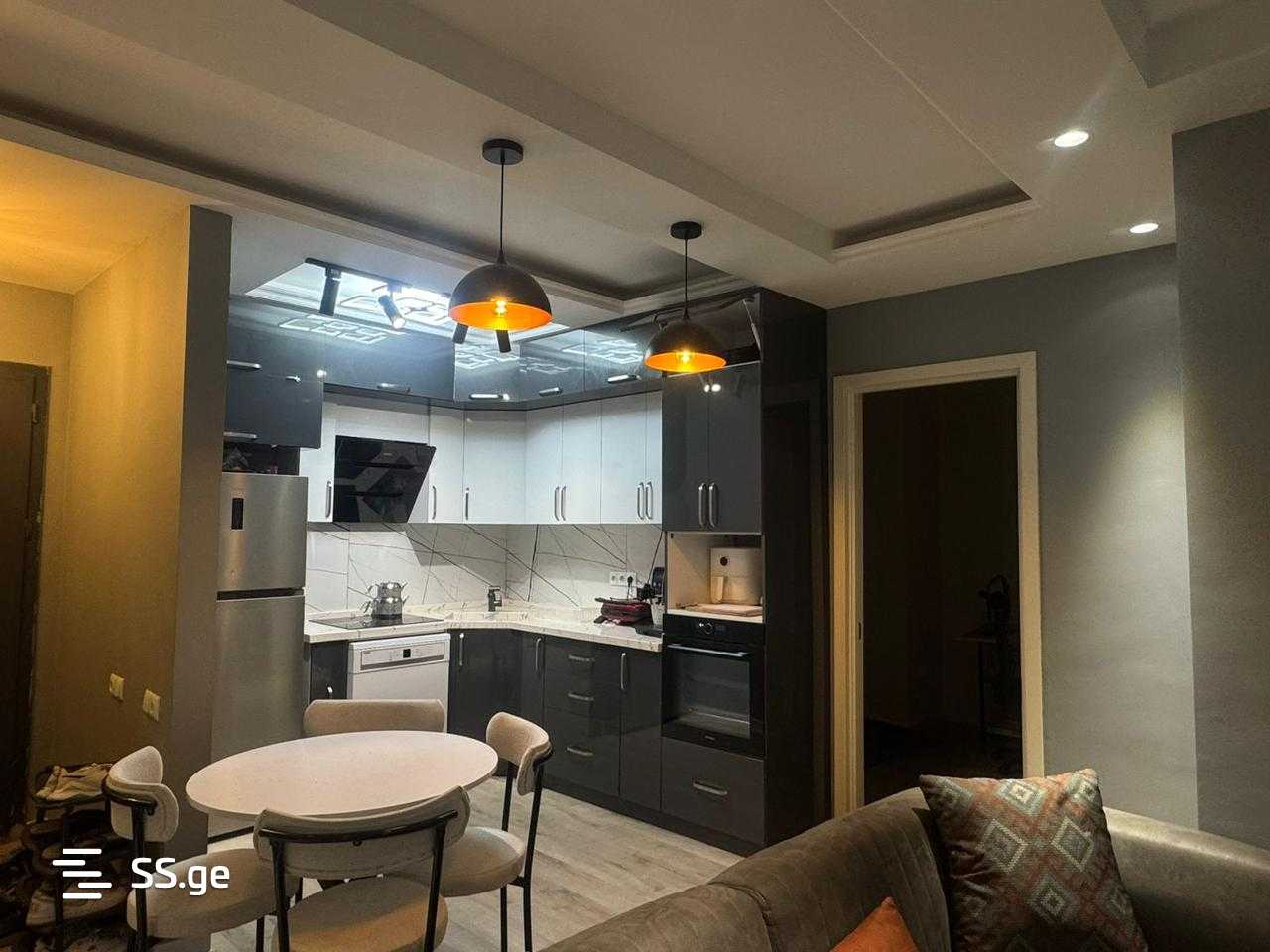 Bagrationi str. 131 - 4 rooms