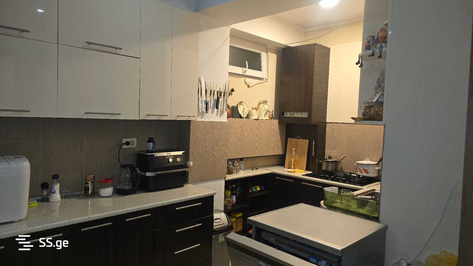 Mirian Mephe st. 103 - 4 rooms