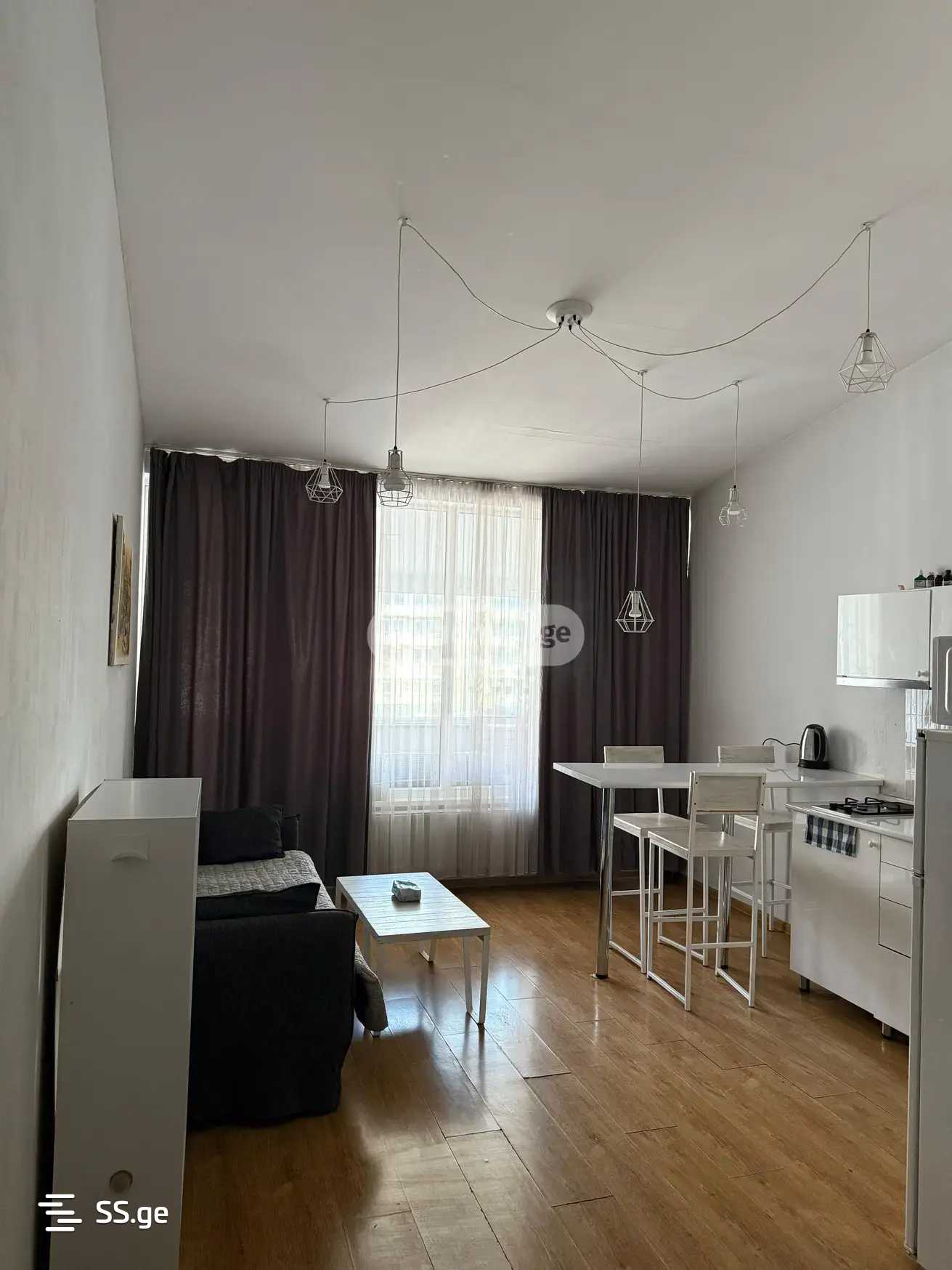 Квартира pekini st.