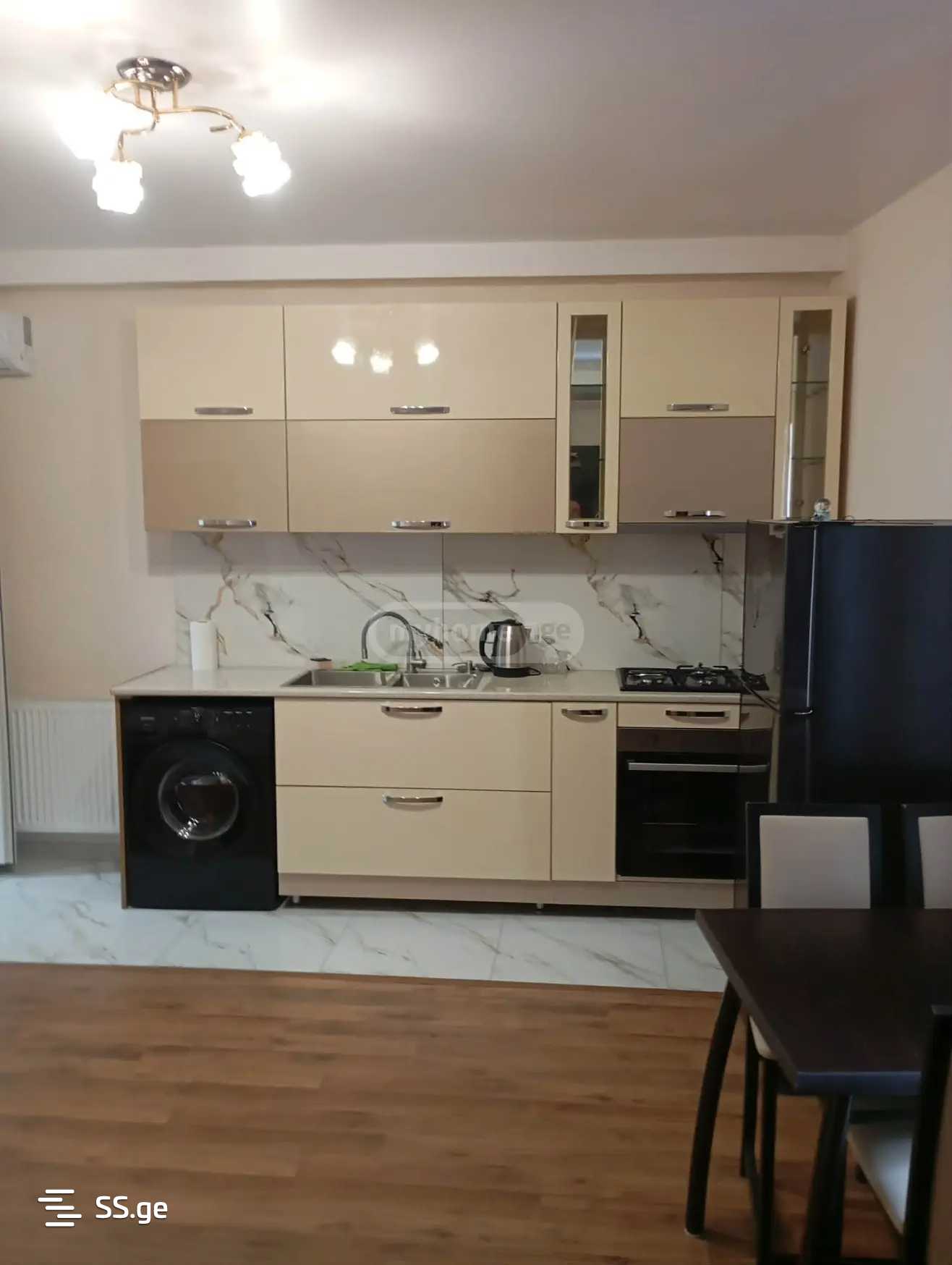 Квартира universiteti st.