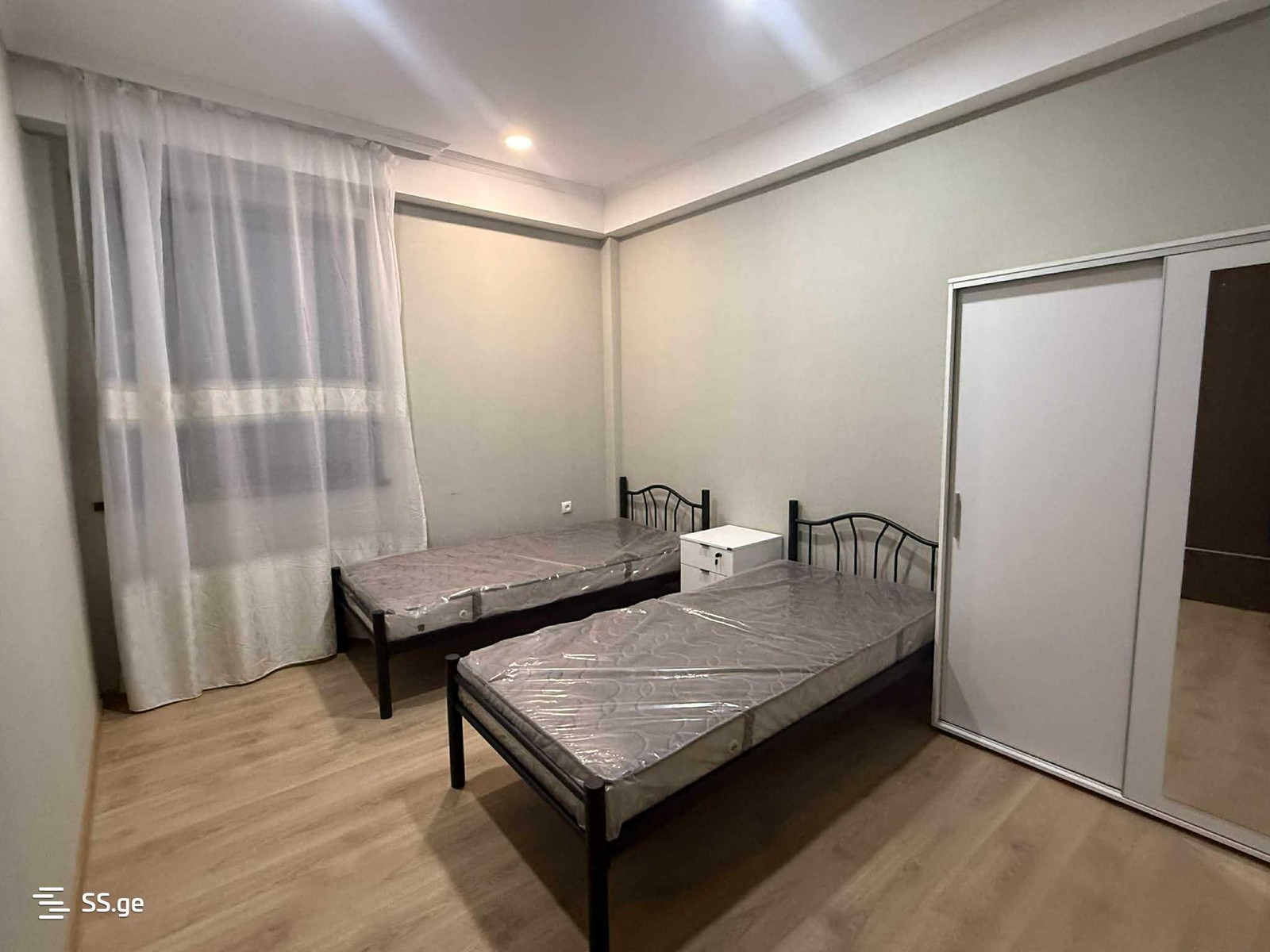 gogebashvili st. 30 - 4 rooms