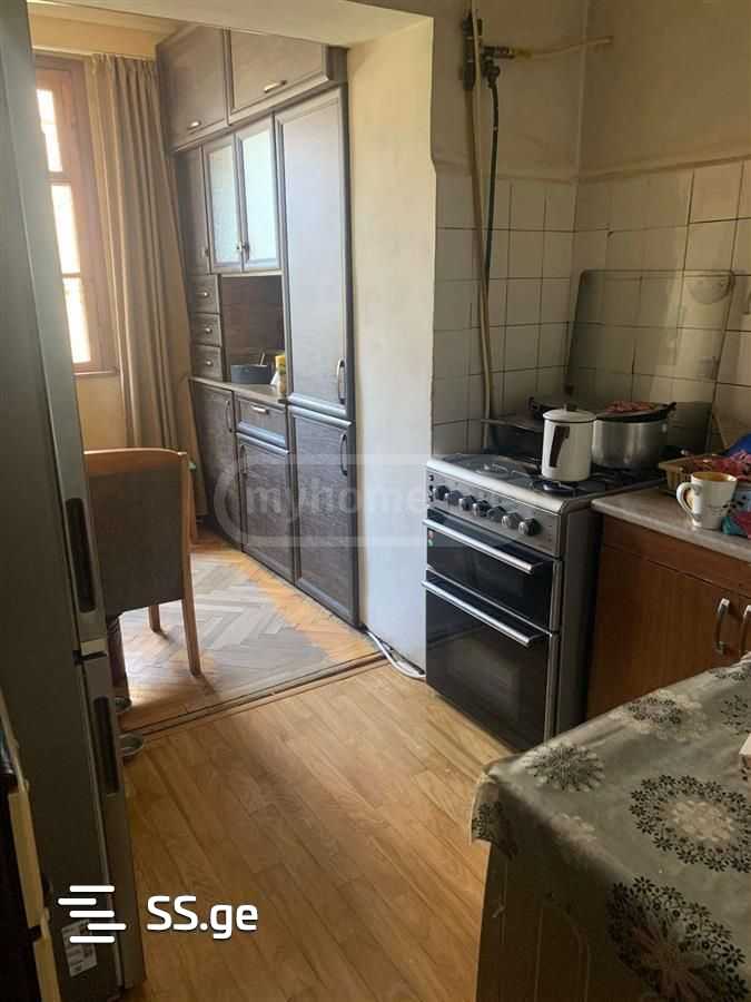 Block IV - Digomi massive - 3 rooms