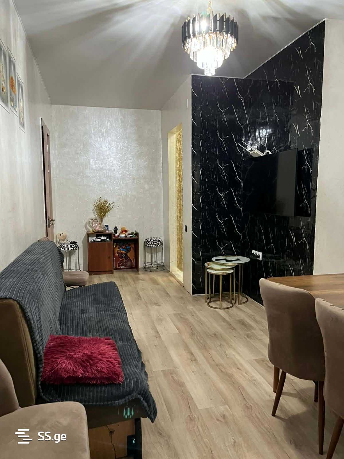 Old Batumi District - 3 rooms