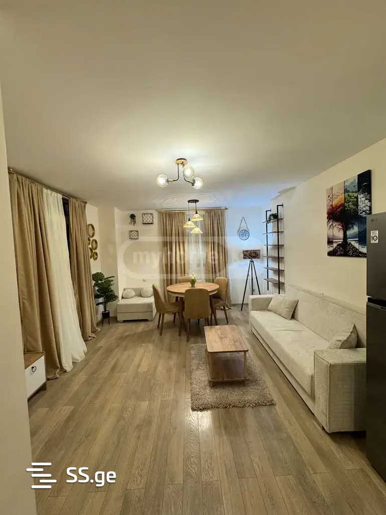 Квартира R. Chkhikvadze st.