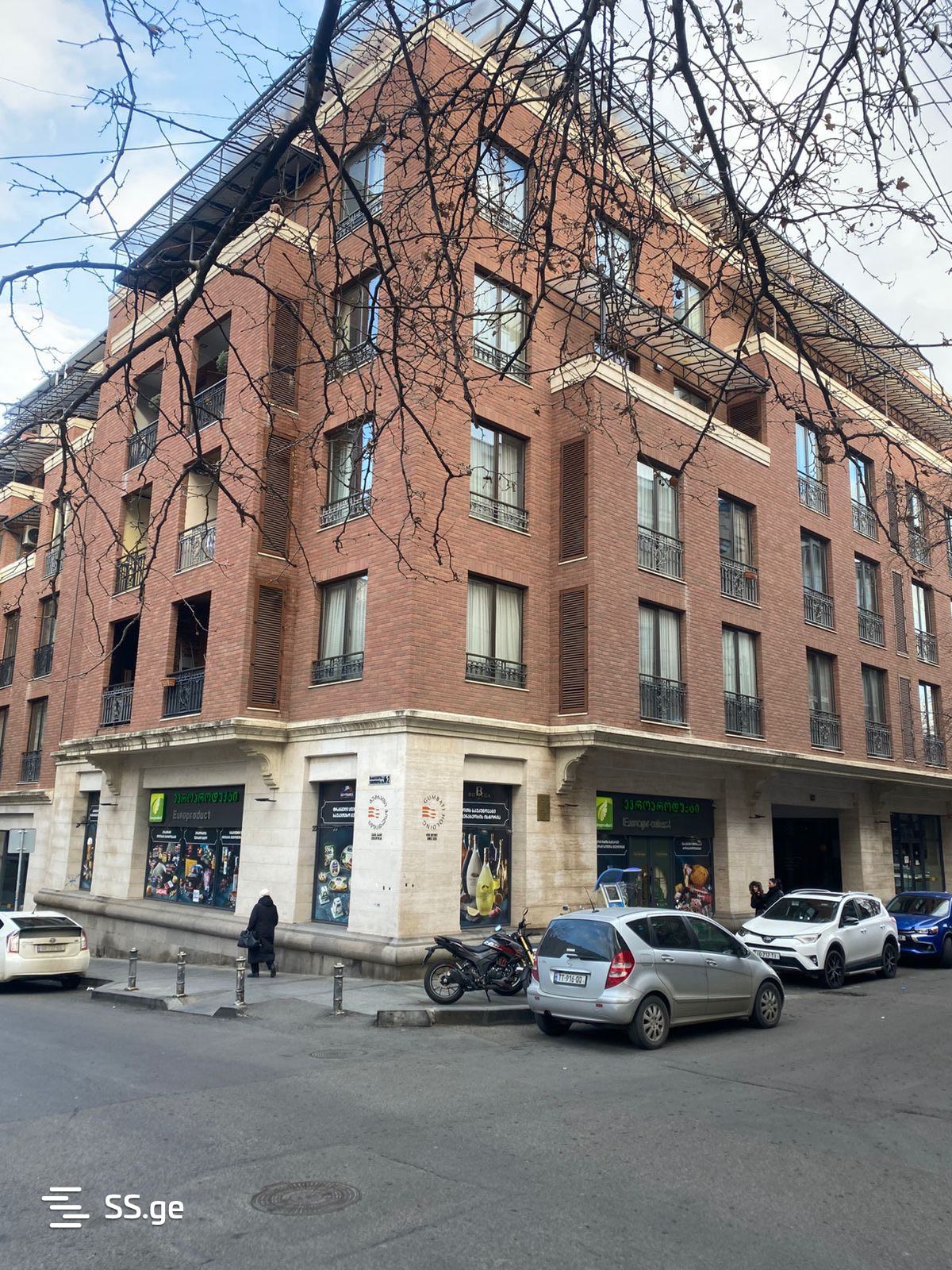 tarkhnishvili st. 4 - 2 rooms