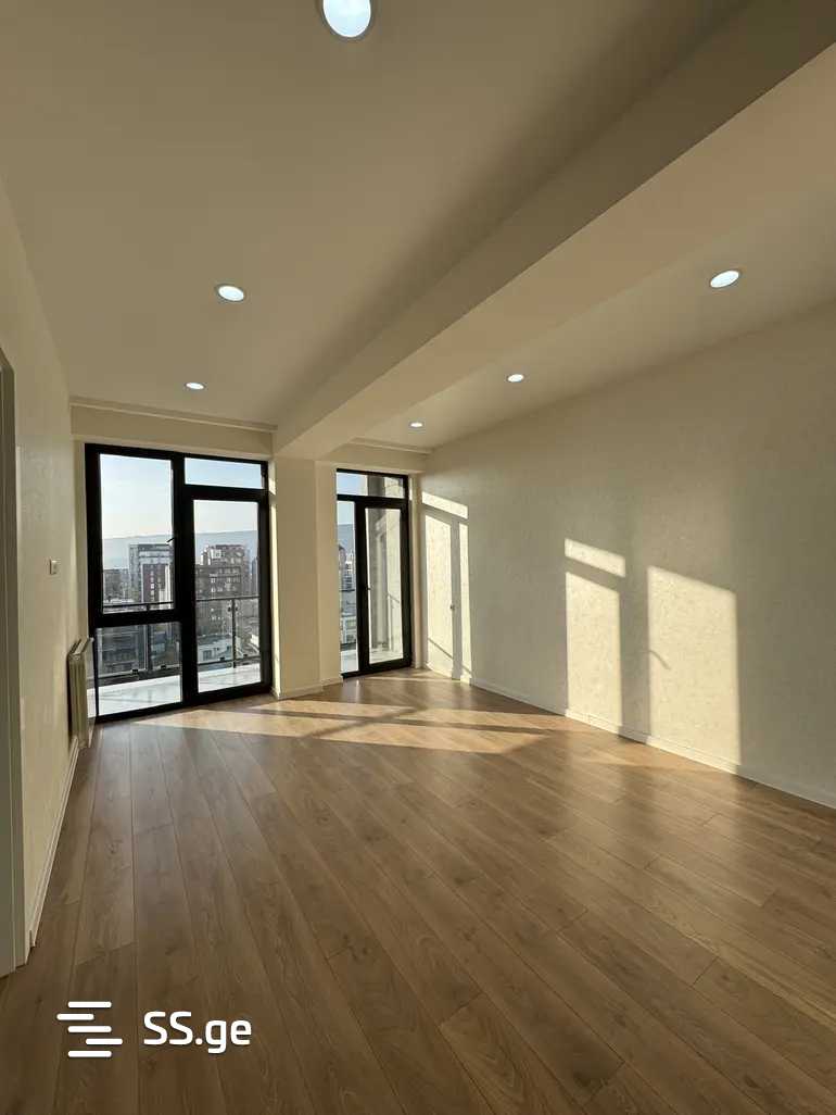 Vepkhistkaosnis st. 84 - 2 rooms