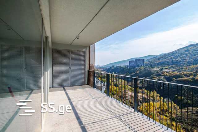 Giorgi Danelia st. - 4 rooms