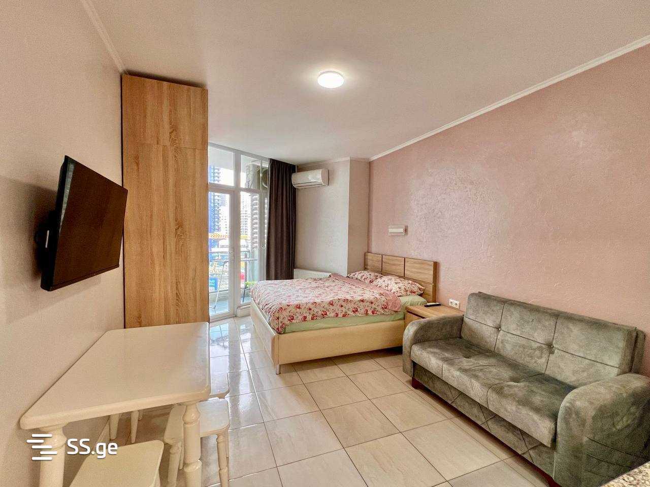 R. Nizharadze st. 3 - 1 rooms