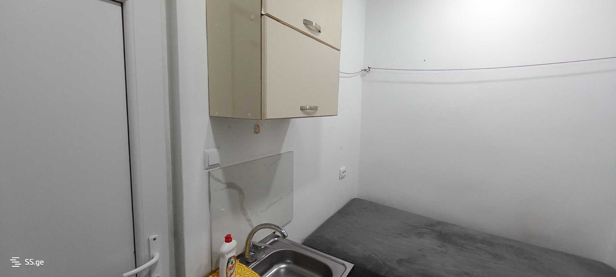 M. Tsinamdzghvrishvili  121 - 1 rooms