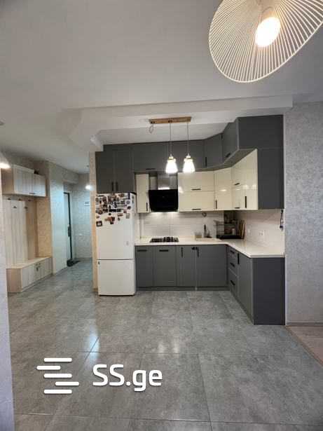 petre imeri st. 6 - 3 rooms