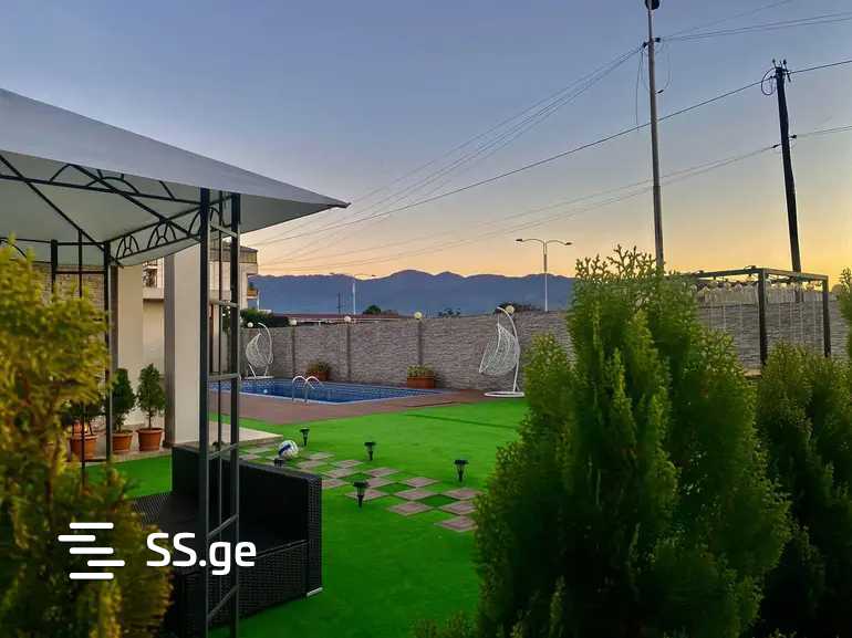 Airport District - 10 rooms