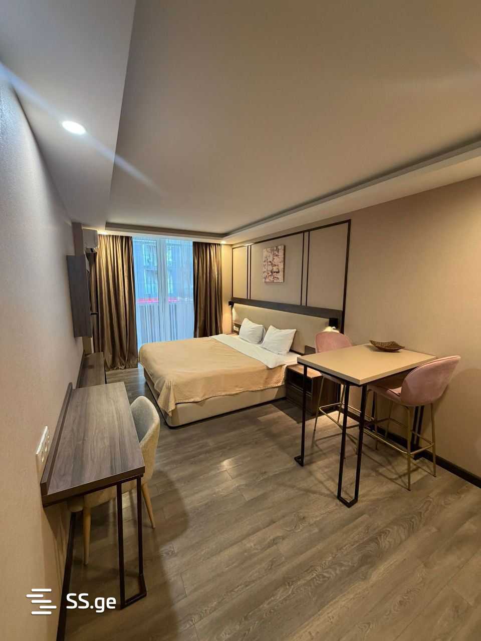 R. Nizharadze st. 18 - 1 rooms