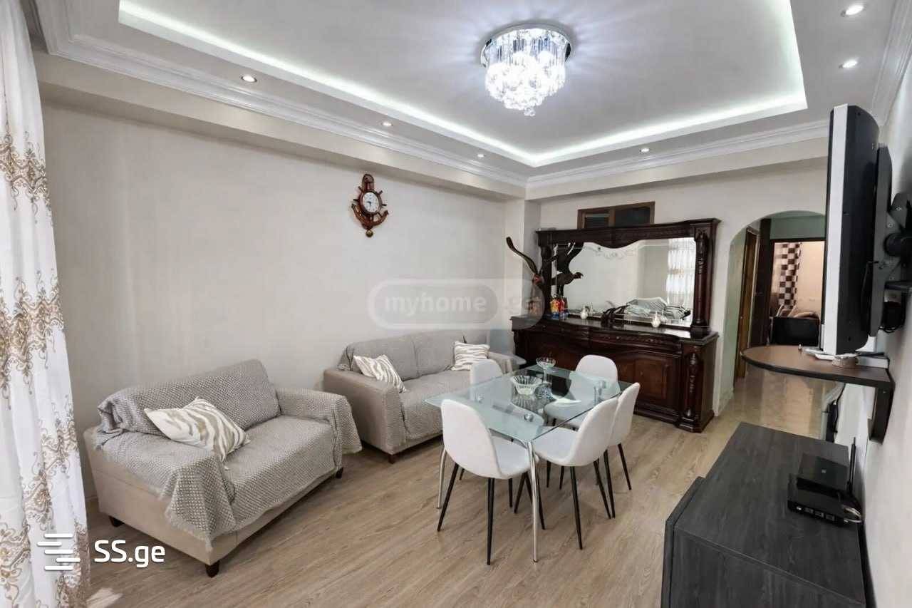 Bagrationi District - 4 rooms