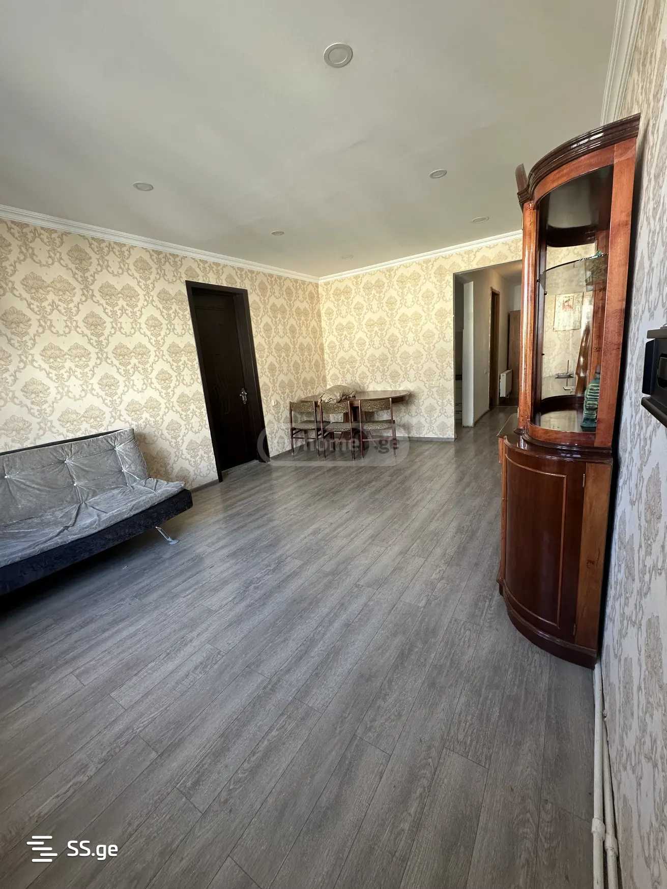 pataridze st. - 3 rooms