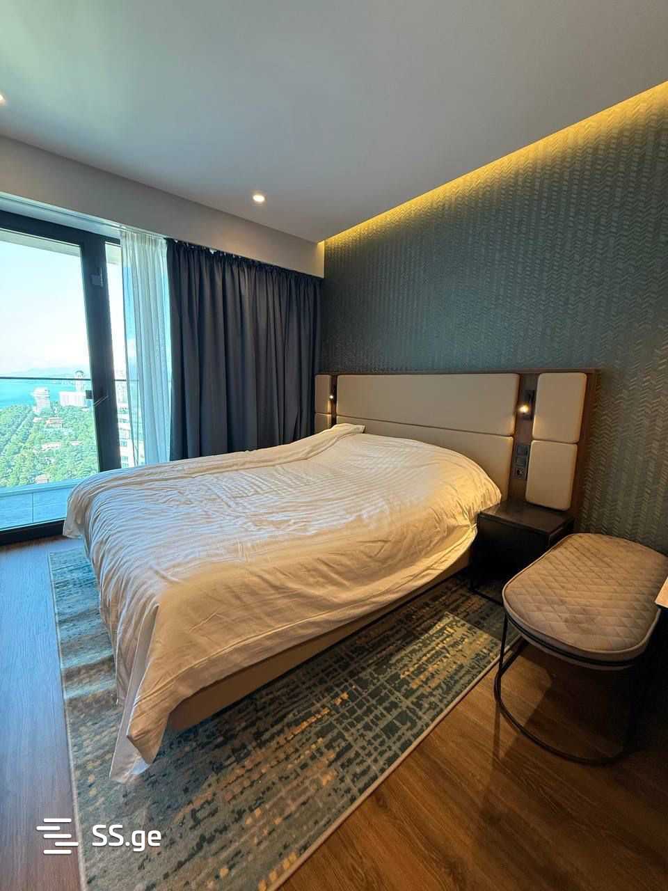 Sh. Rustaveli Ave. 42 - 1 rooms