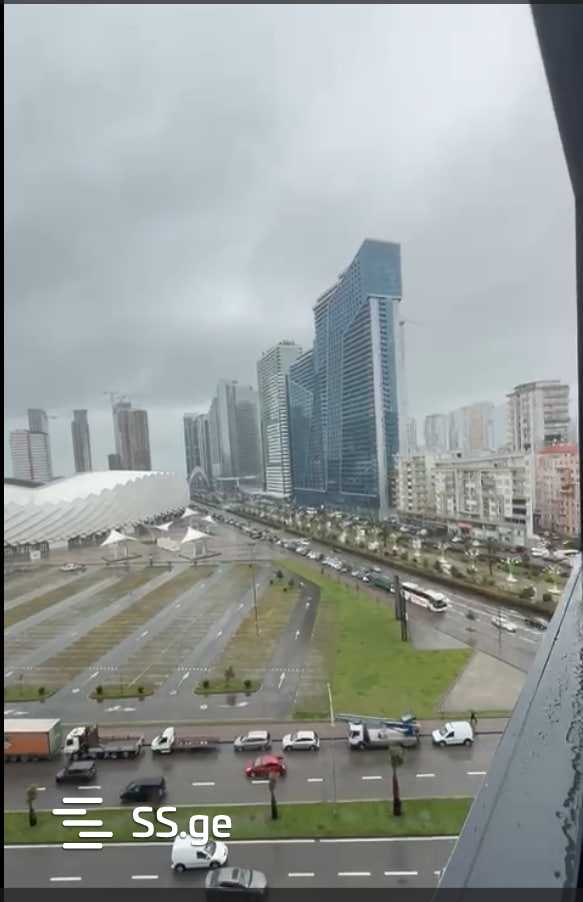 Airport District - 1 rooms