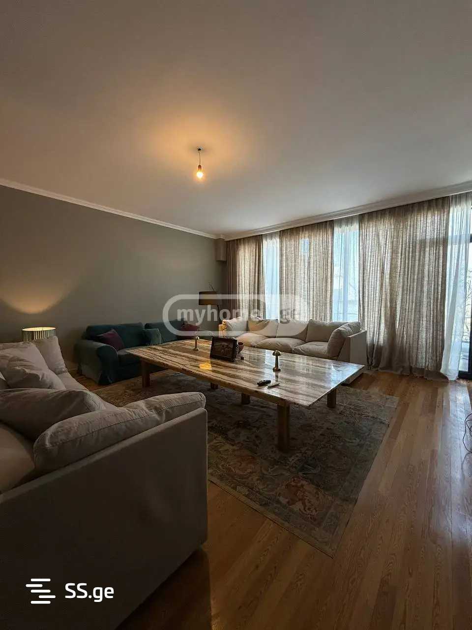 mckheta st. - 3 rooms